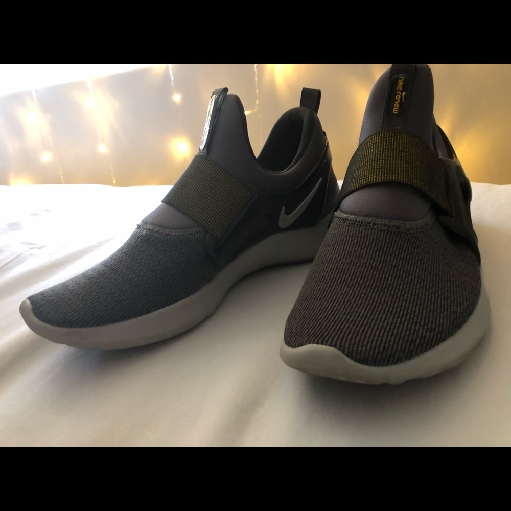 Nike Renew Sneakers